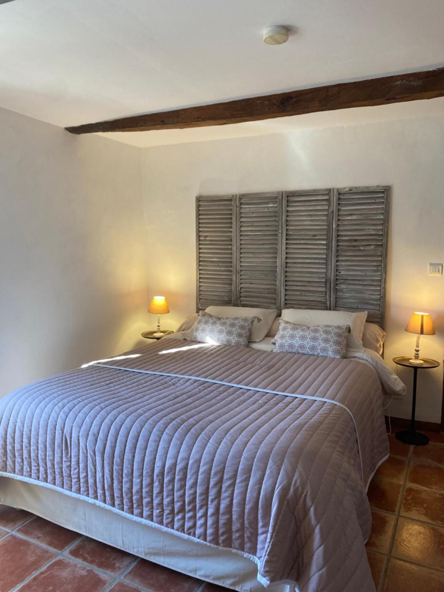 Вилла La Magnanerie En Provence Niozelles Экстерьер фото