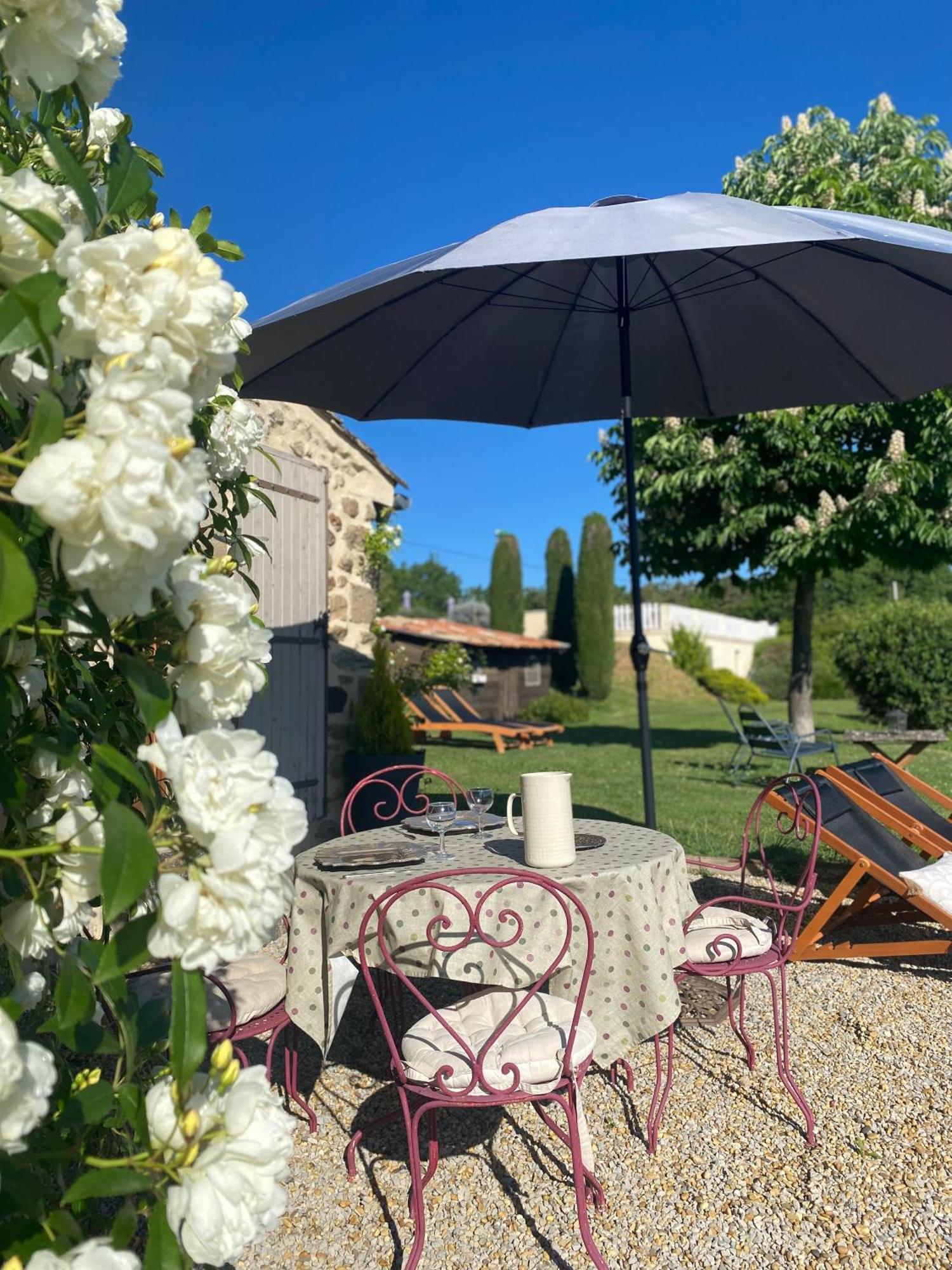 Вилла La Magnanerie En Provence Niozelles Экстерьер фото